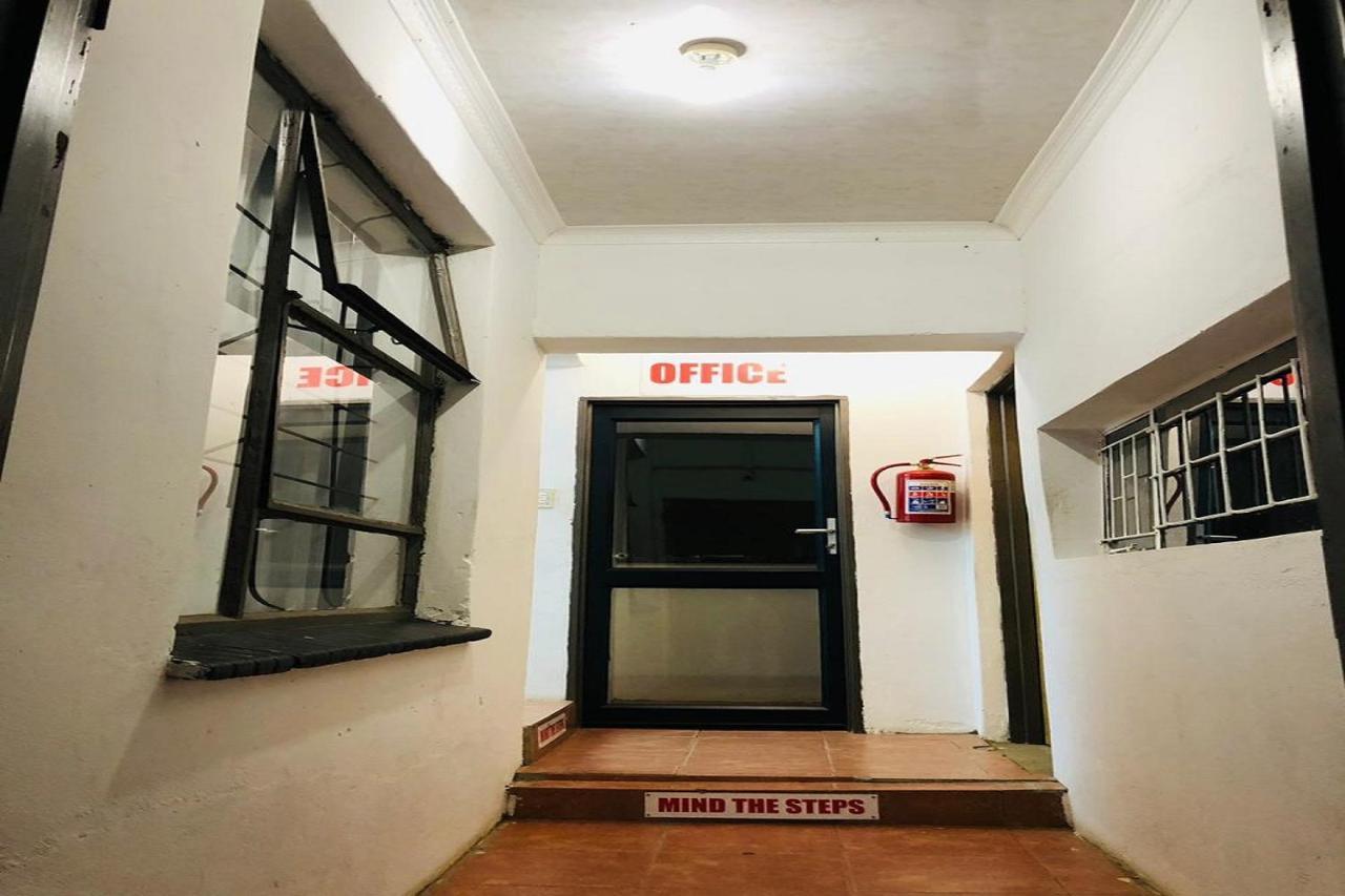 Maluti Backpackers Hotel Phuthaditjhaba Exterior foto