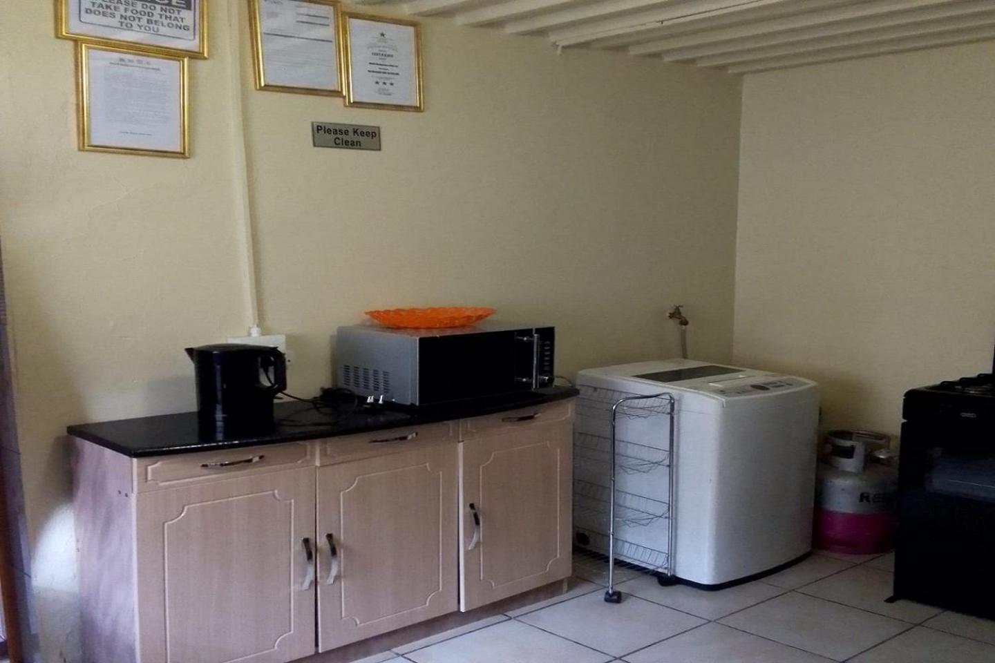 Maluti Backpackers Hotel Phuthaditjhaba Exterior foto